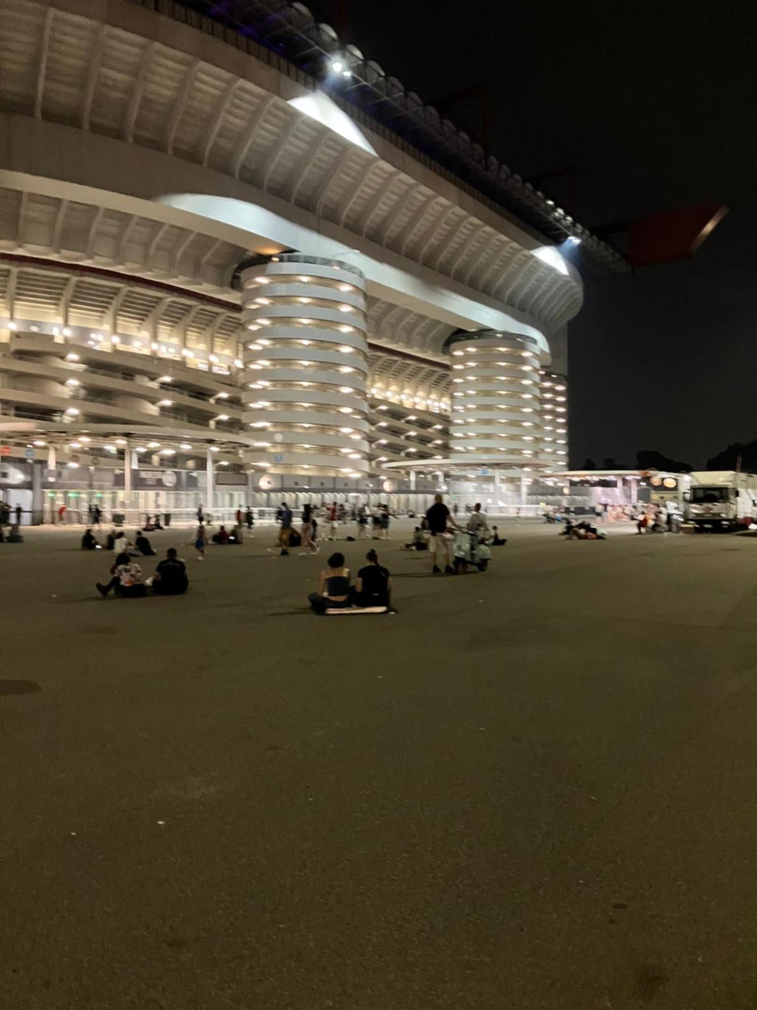 Guest House Sansiro Fiera Mailand Exterior foto